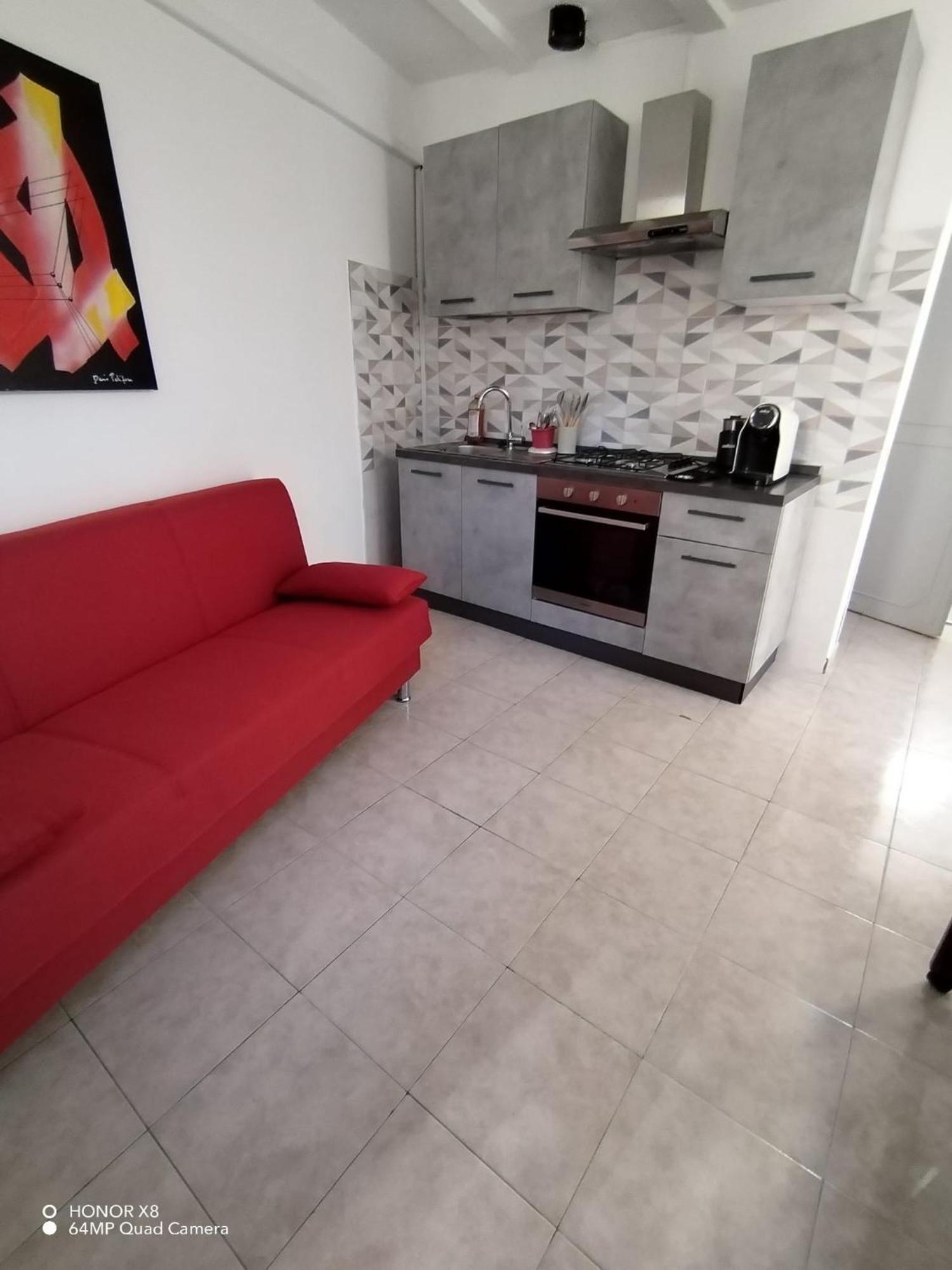 B&B Civitavecchia La Casetta Con Giardino Экстерьер фото